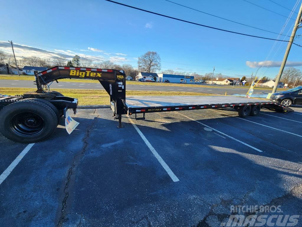 Big Tex 28' Flatbed Semi-trailer til Autotransport