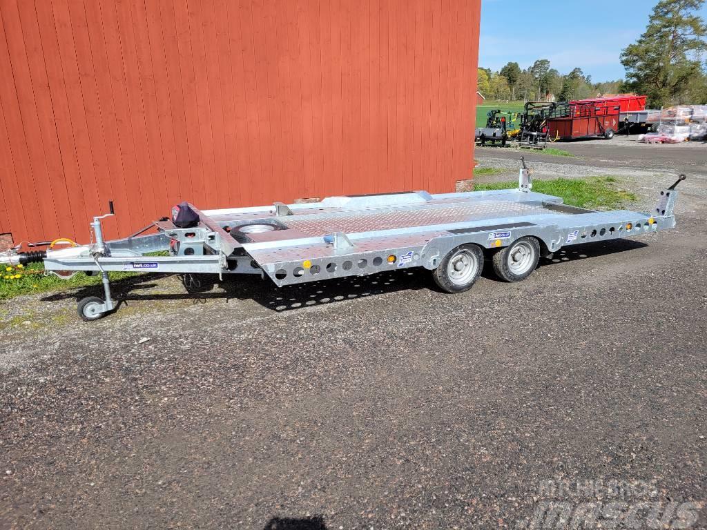 Ifor Williams CT 177 Semi-trailer med lad/flatbed