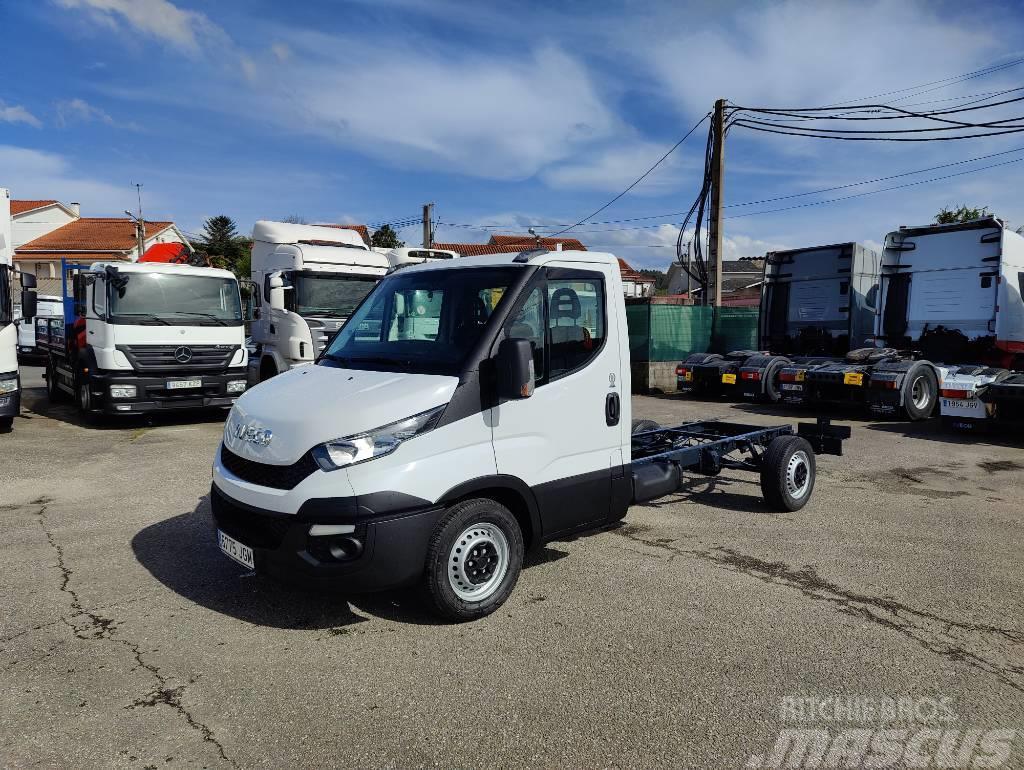 Iveco Daily 35 S 13V Chassis