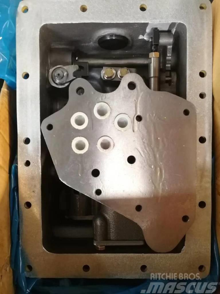 Shantui SD23 transmission control valve 154-15-45001 Hydraulik