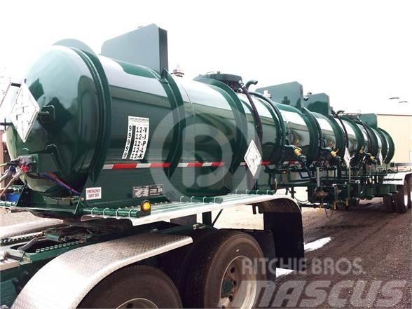 Tiger NEW TIGER THREE COMPARTMENT CHEMICAL DELIVERY TRAI Semi-trailer med Tank