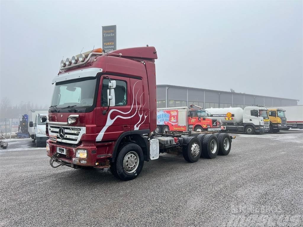 Mercedes-Benz Actros 3250 8x2 Chassis