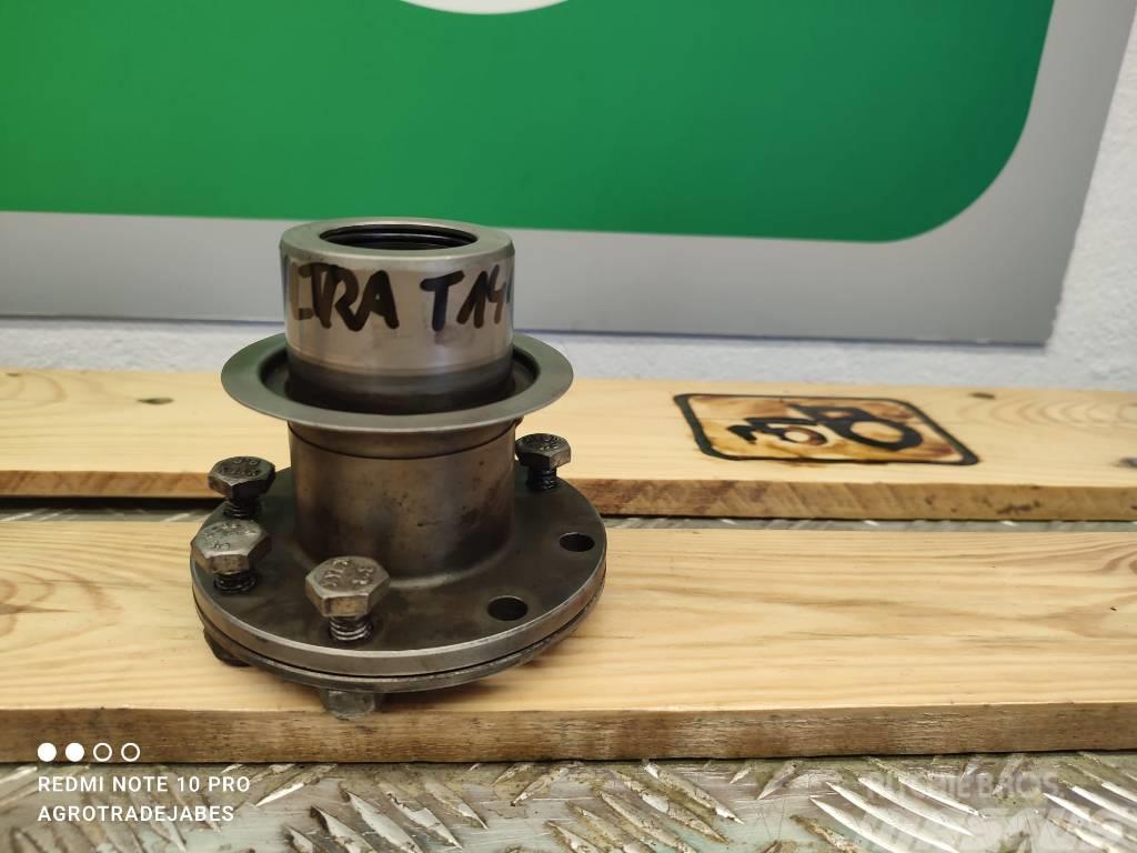 Valtra T 141 front axle flange Gear
