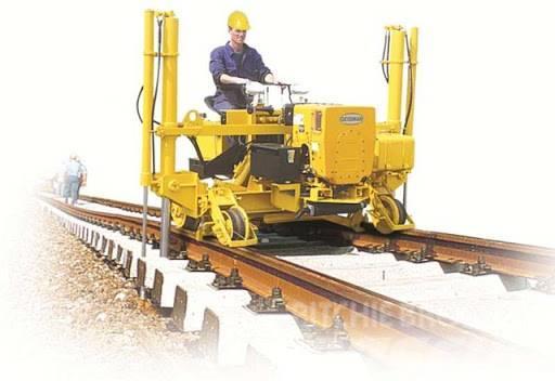 Geismar RV100 Track Lifting & Slewing Machine Skinnemaskiner