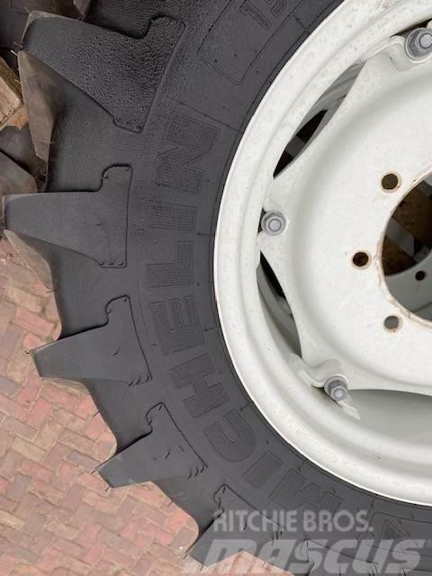 Michelin 13,6 R24 verstelbare velg (nieuw) Hjul, Dæk og Fælge