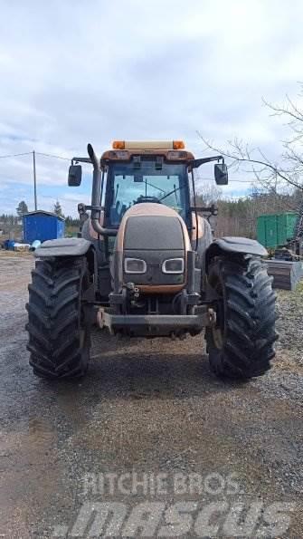 Valtra T190 Traktorer