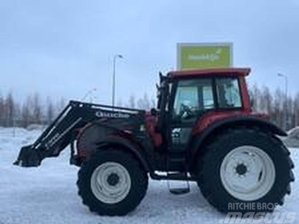 Valtra M130+EK QUICKE Q970 Traktorer