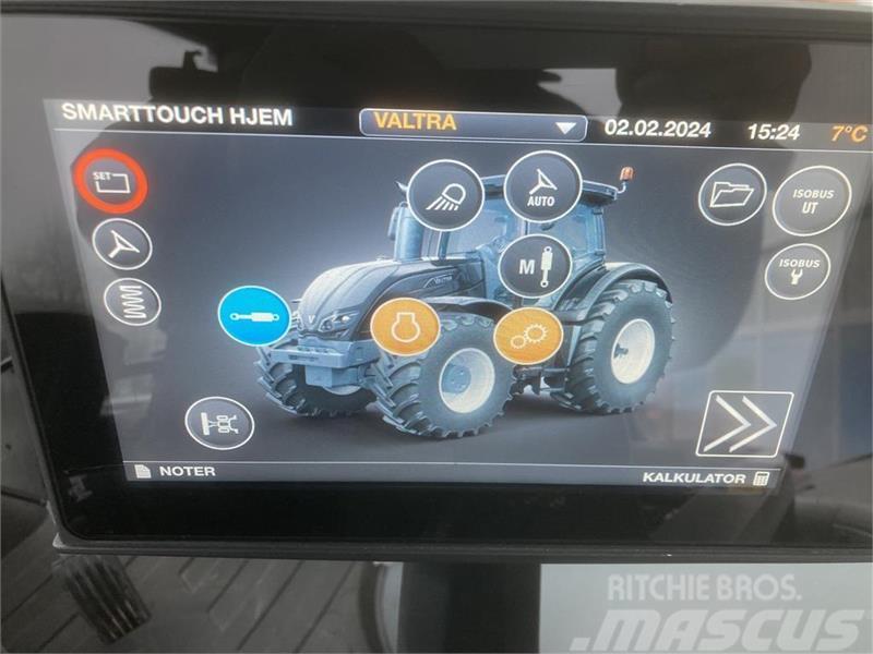 Valtra S394 Stor GPS Pakke og luftaffjedret kabine Traktorer