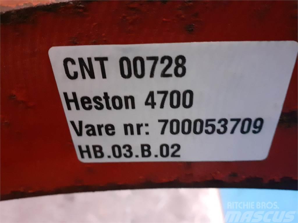 Hesston 4700 Gear