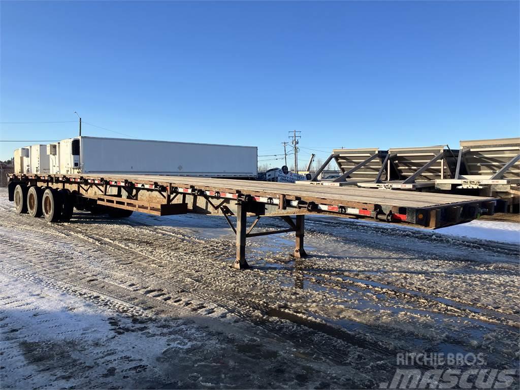 Great Dane 53' Tridem Flat Deck/Highboy Semi-trailer med lad/flatbed