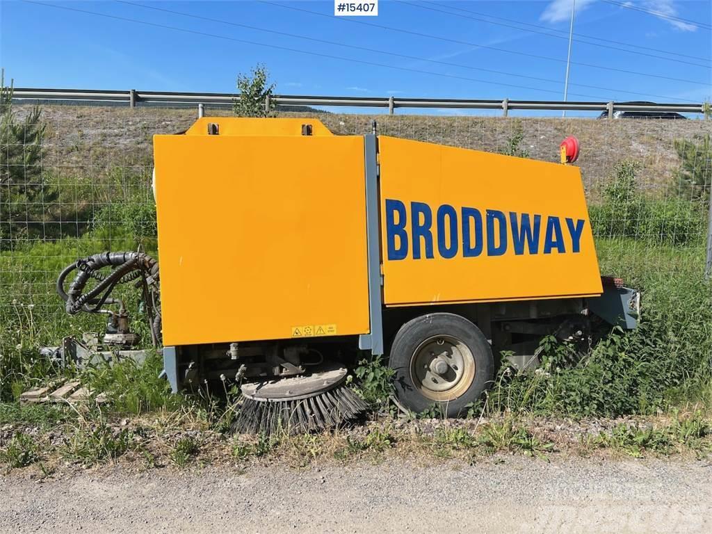 Broddway combi sweep trailer Fejemaskiner