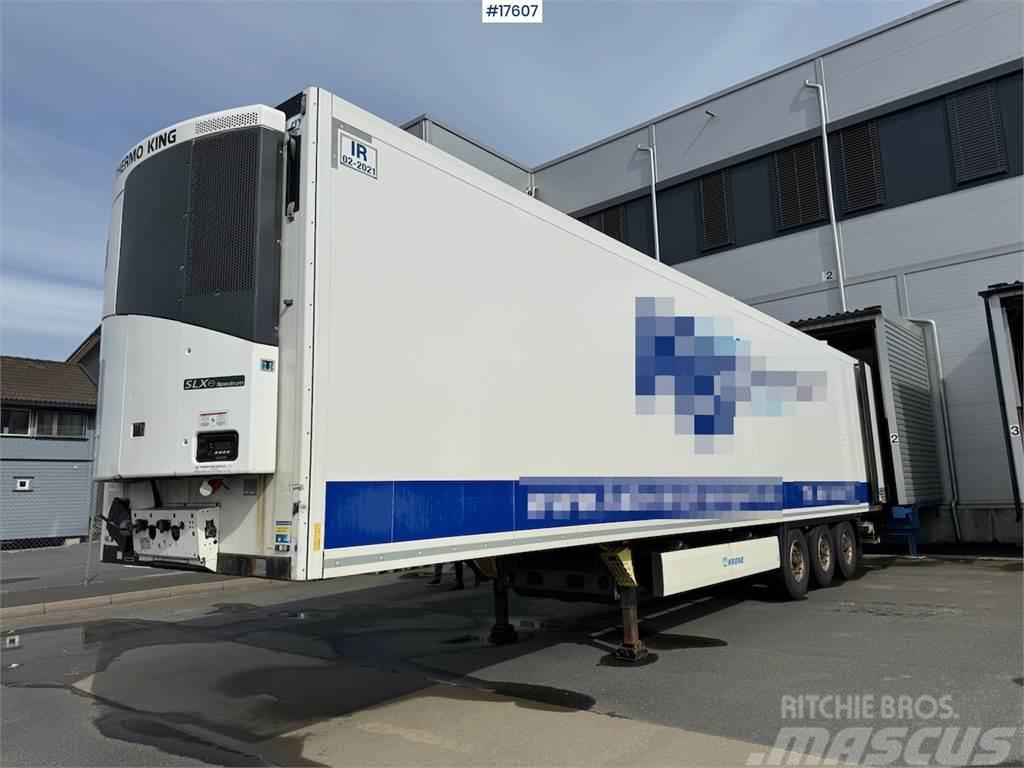 Krone cabinet semi w/ fridge/freezer unit Andre Semi-trailere