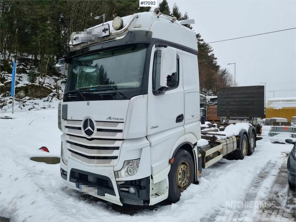 Mercedes-Benz Actros 2551 container car for sale w/trailer Lastbiler med containerramme / veksellad