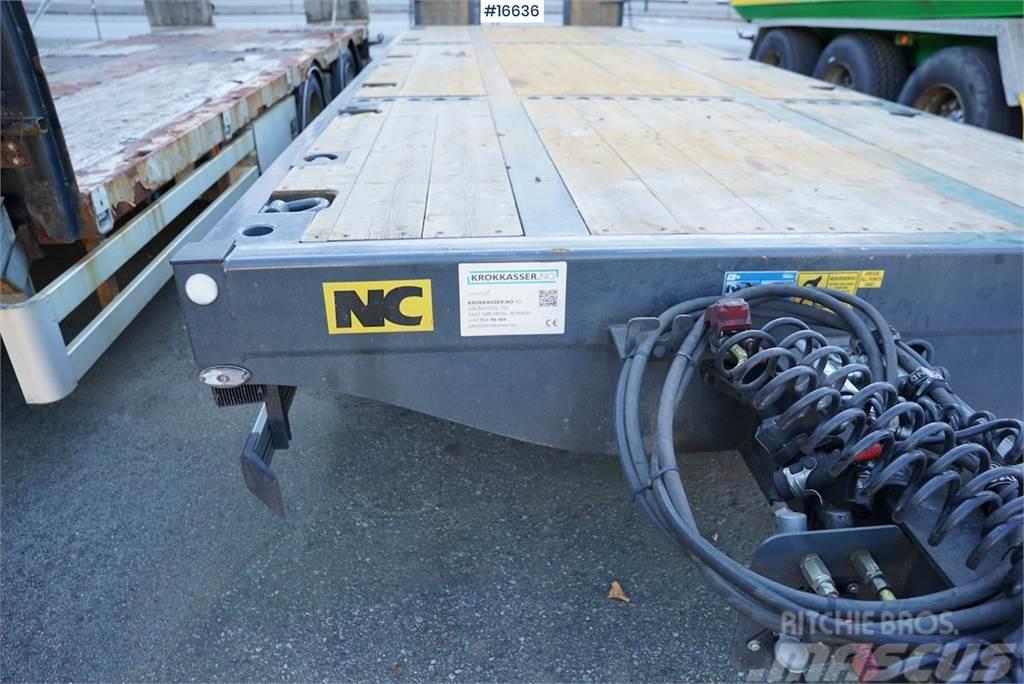 NC 3 axle machine trailer that is little used Andre anhængere