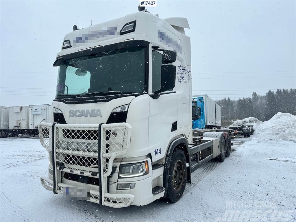 Scania R500 6x2 Container Truck. Skip loader
