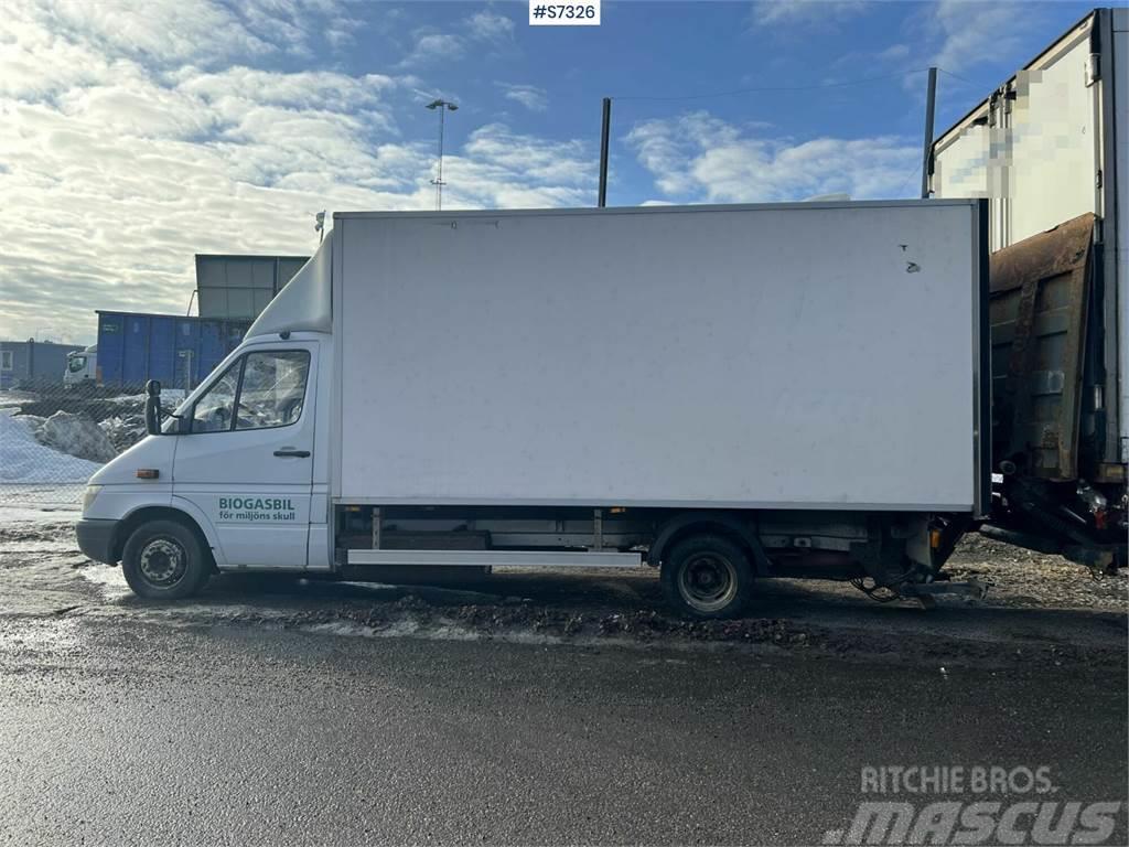 Mercedes-Benz 414 Box car with tail lift. Total weight 4600 kgs Andre