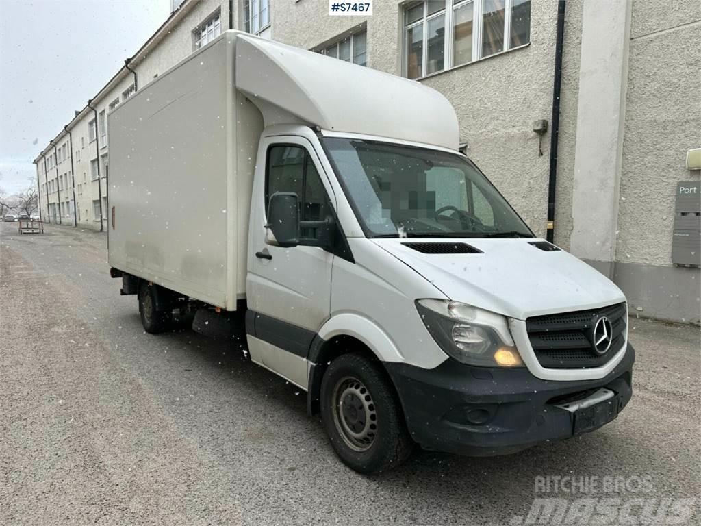 Mercedes-Benz Sprinter with tail lift Fast kasse