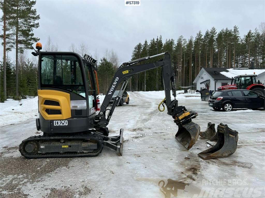 Volvo ECR25D Excavator with buckets and rotor SEE VIDEO Gravemaskiner på larvebånd