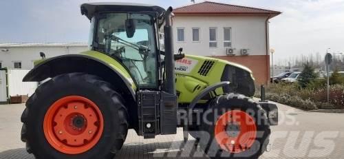CLAAS Axion 830 Traktorer