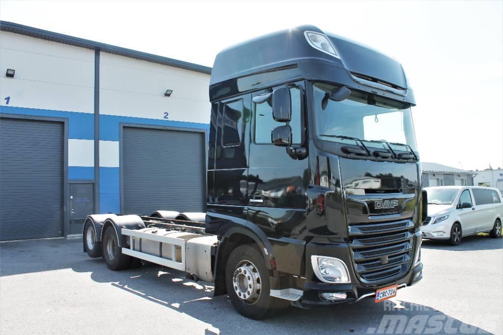 DAF XF530 FAS 6x2 Chassis