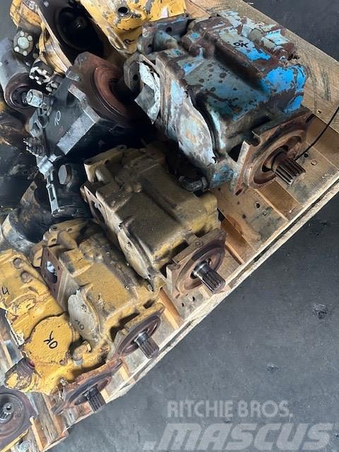 CAT USED DUMP TRACK HYDRAULIC PUMPS Knækstyrede dumpere