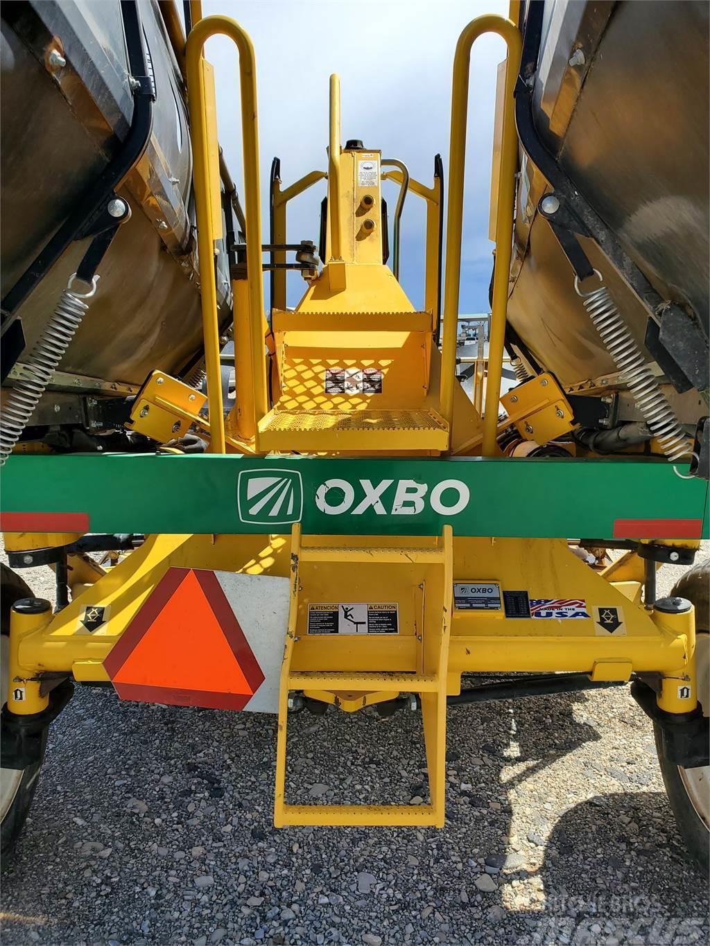 Oxbo 2334 Pakkemaskiner