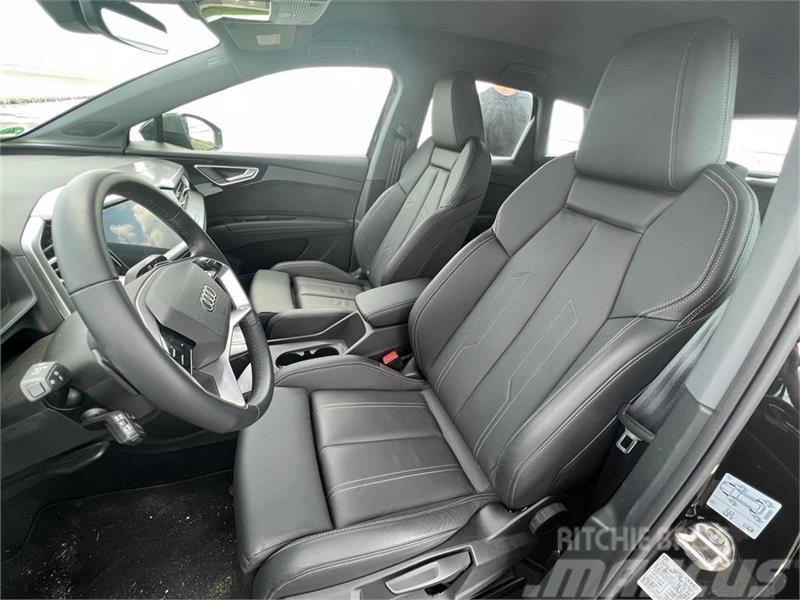  - - -  Audi Q4 e-tron 50 Biler