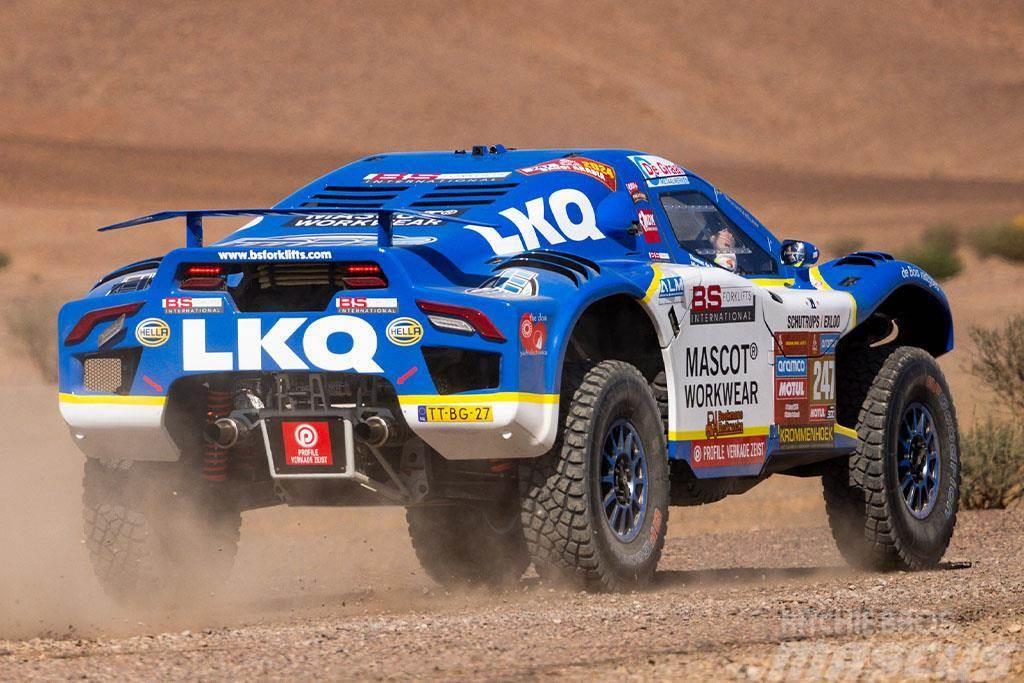 Century CR6 rally raid car, as new, FIA/Dakar Spec Redskabsbærere