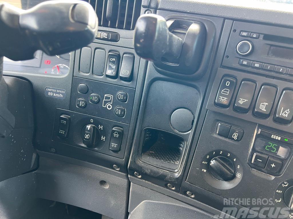 Scania P450 10x4 alustana Chassis