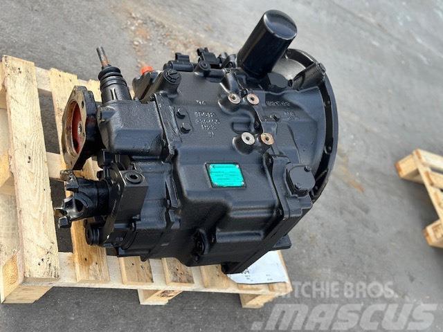 New Holland Carraro TLB1 UP (2WD) new transmission Rendegravere