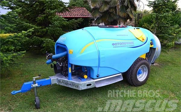  Fotopoulos 2200 lit Andet tilbehør til traktorer