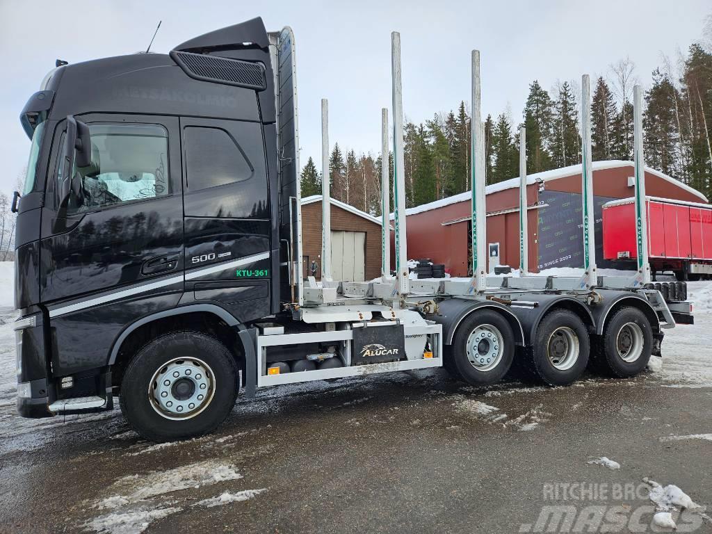 Volvo FH500 TC I-Save Alucar päällirakenteella Tømmertransport