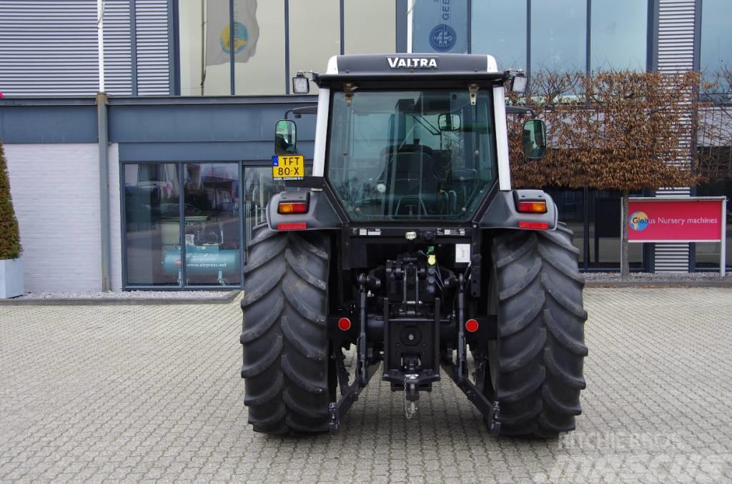 Valtra A82 Traktorer