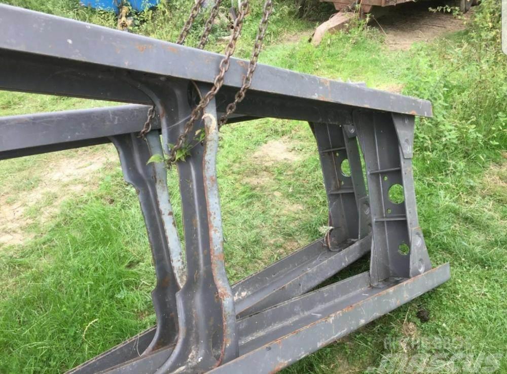  Lorry chassis Volvo £180 Andet tilbehør