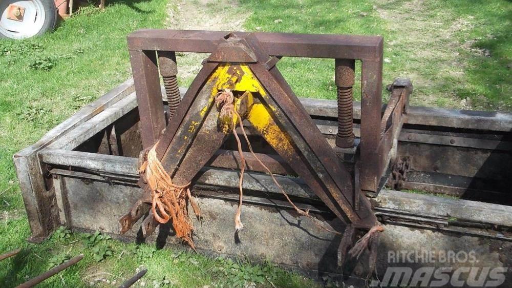  tractor mounted dung scraper £450 Agerslæber