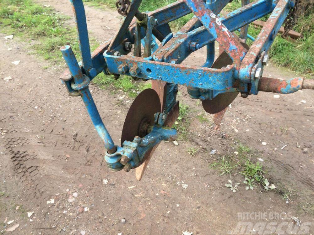  Two furrow plough £475 Almindelige plove