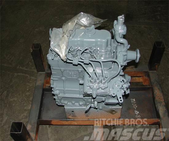 Kubota D902ER-GEN Rebuilt Engine: Boxer 322D Mini Track L Motorer