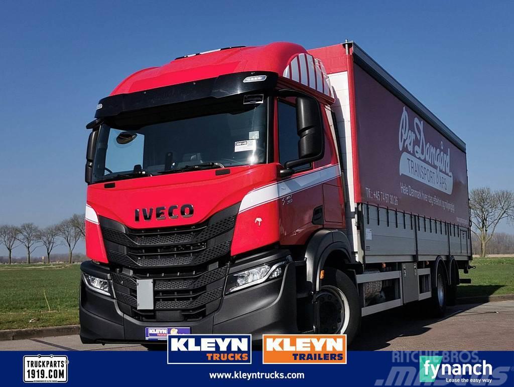 Iveco S-WAY AT260S36 6x2*4 taillift Lastbil - Gardin