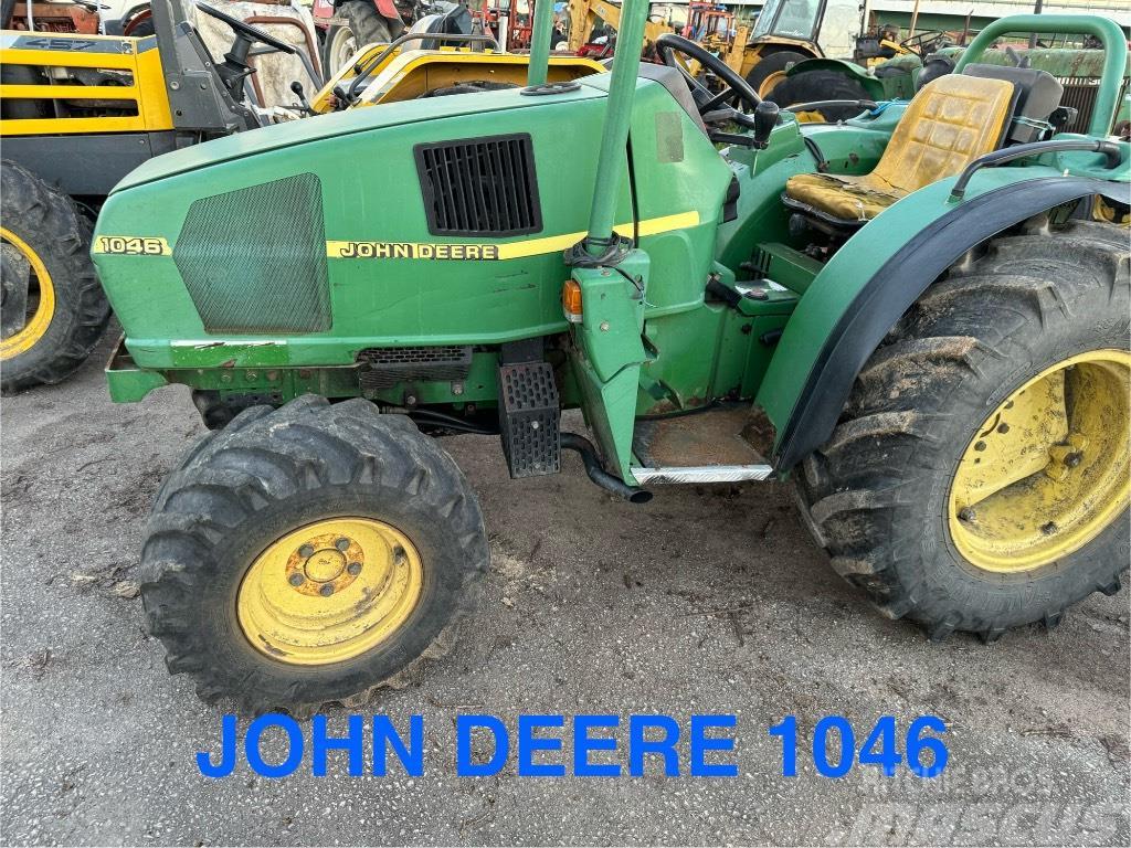John Deere 1046 Gear