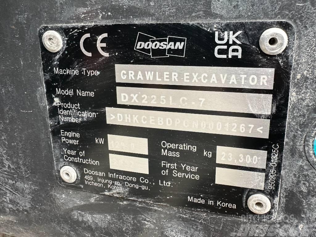 Doosan DX 225 LC-7 TOPCON OQ70/55 Gravemaskiner på larvebånd