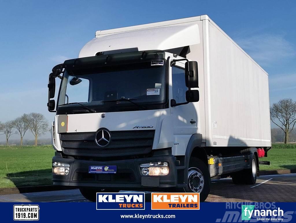 Mercedes-Benz ATEGO 1224 airco taillift Fast kasse