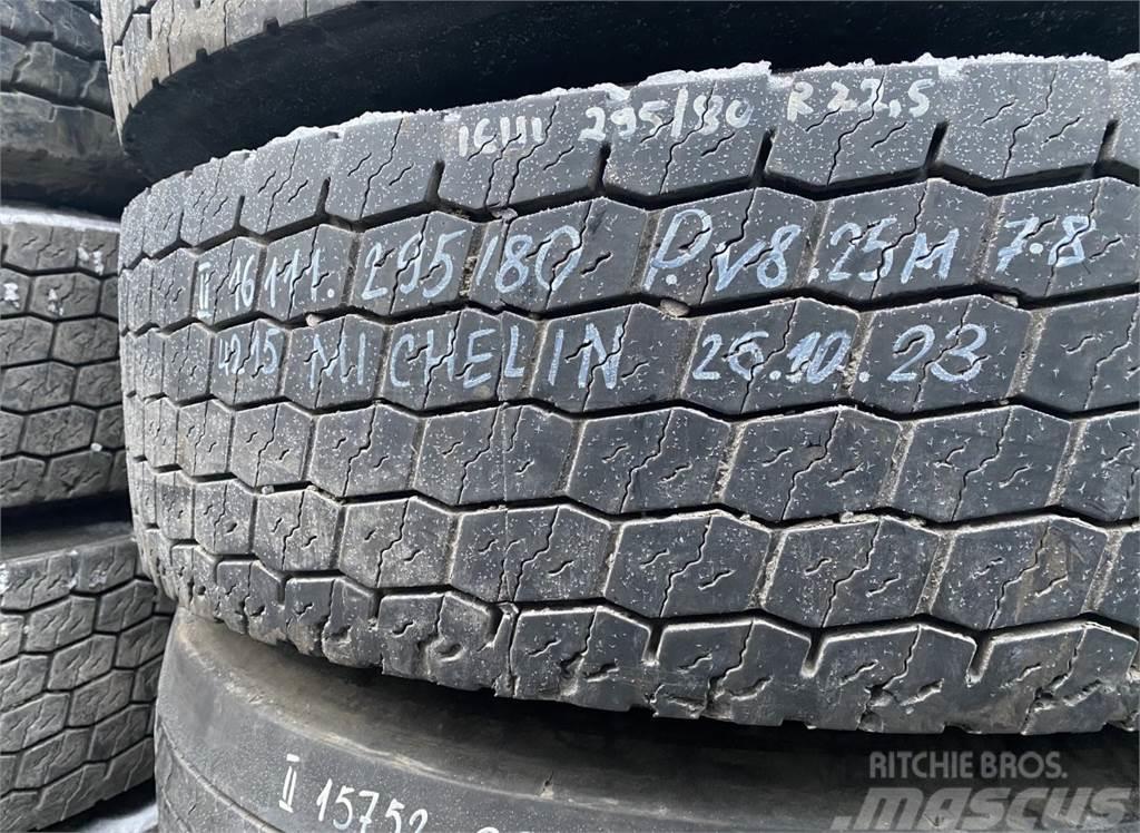Michelin B12B Dæk, hjul og fælge