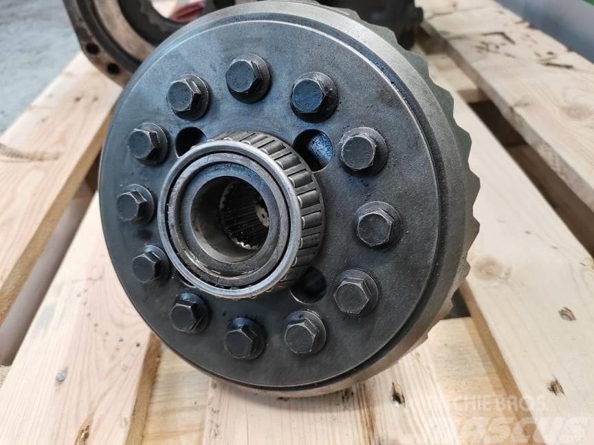 New Holland LM 445  Spicer front main gear Gear
