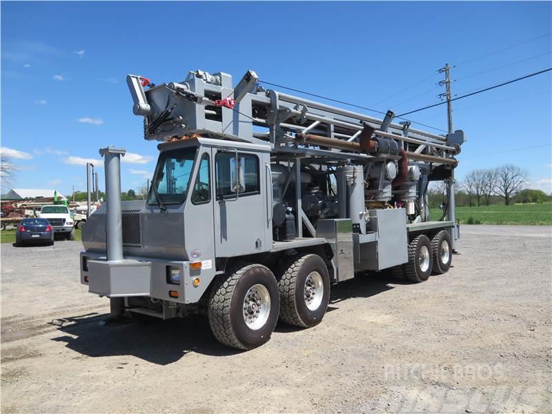 Ingersoll Rand T4W or T4W DH Drill Rig Overfladeboreudstyr / Borerigge