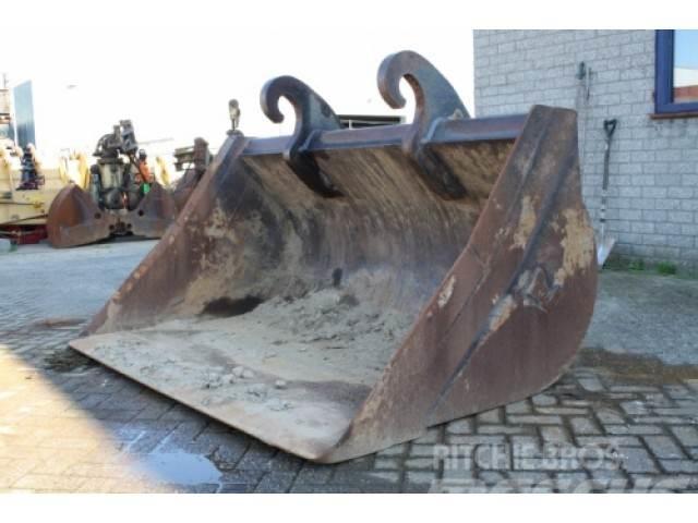Verachtert Ditch Cleaning Bucket NG 5 70 220 Skovle