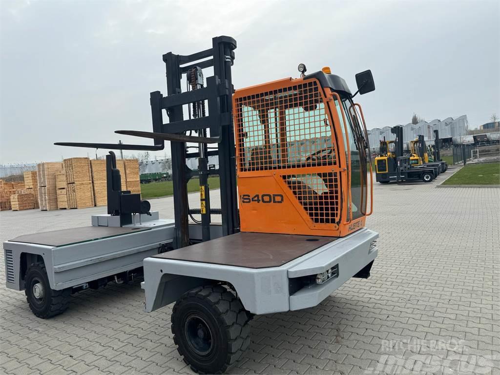 Hubtex S40D // Very good condition // Only  3825 hours // Sidelæsser