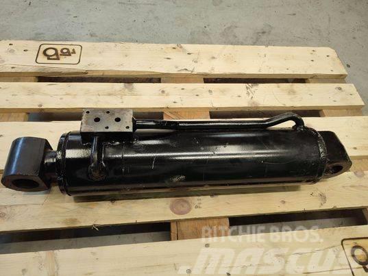 Manitou MLT 634 actuator levelling spoon Booms og dippers