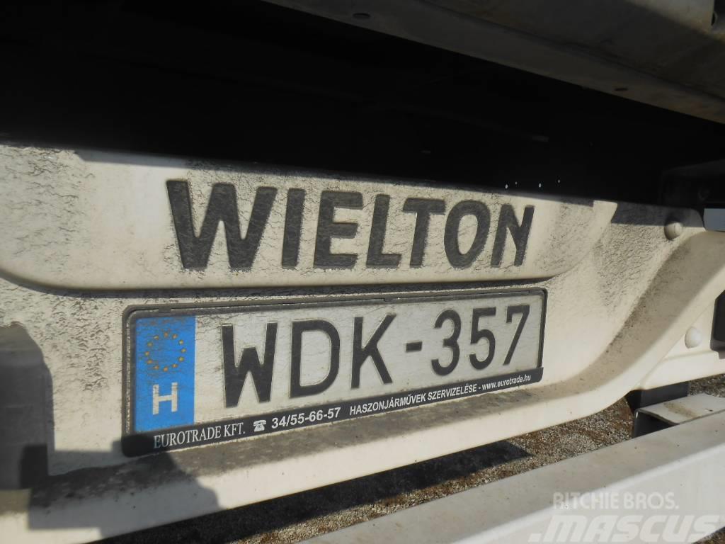 Wielton NS-3 Semi-trailer med lad/flatbed
