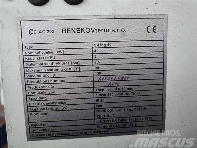  Benekov  Ling 50 med skorsten Opvarmning