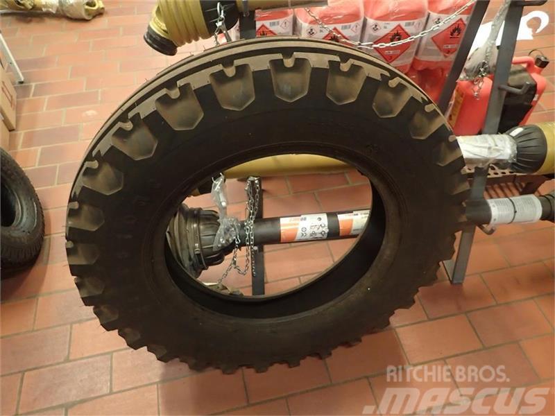 Firestone 7.50-20 Dæk, hjul og fælge